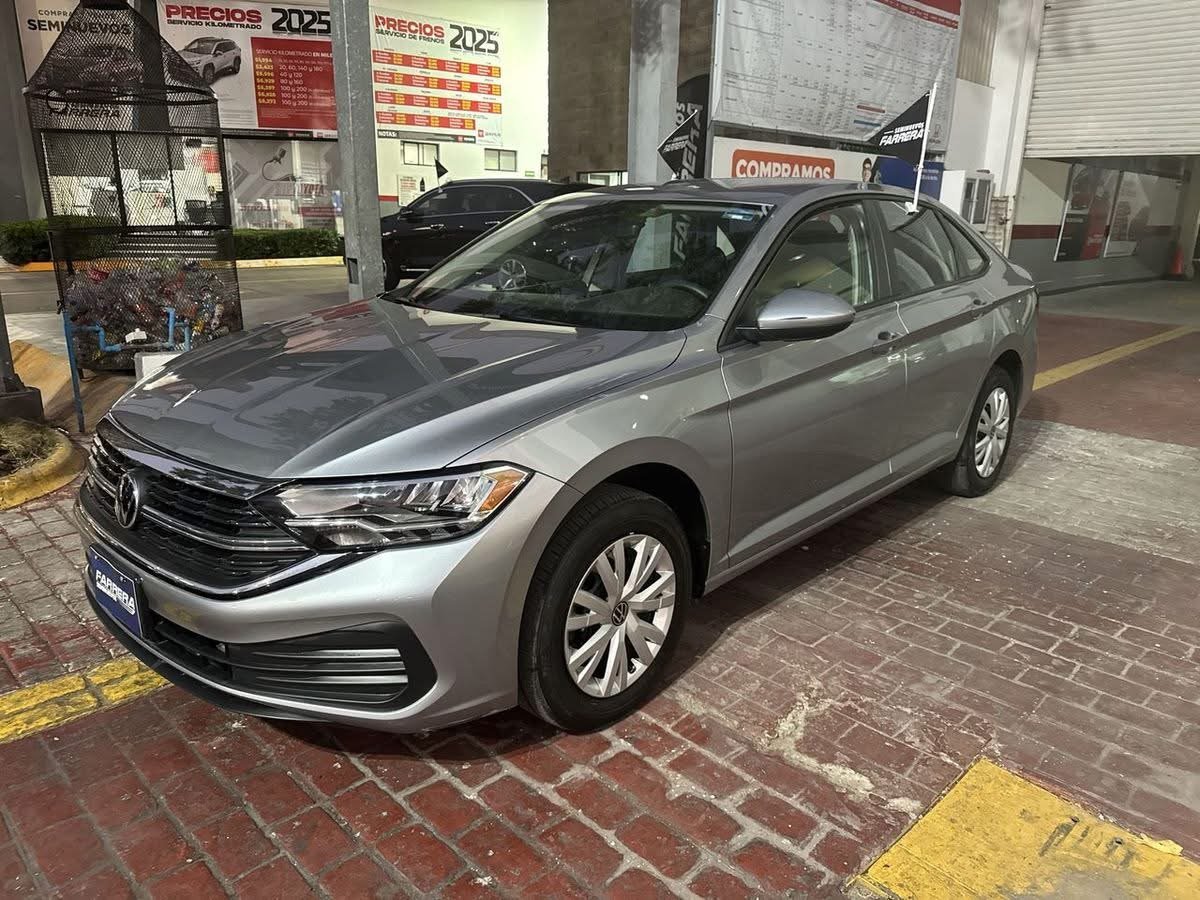 sedan-para-renta-y-transporte